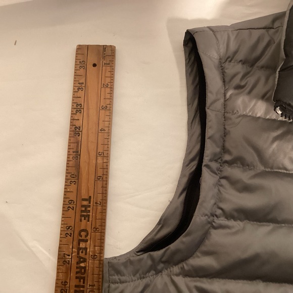 Kenneth Cole New York Sundance Film Festival Down Vest Women’s size XL - Picture 13 of 16